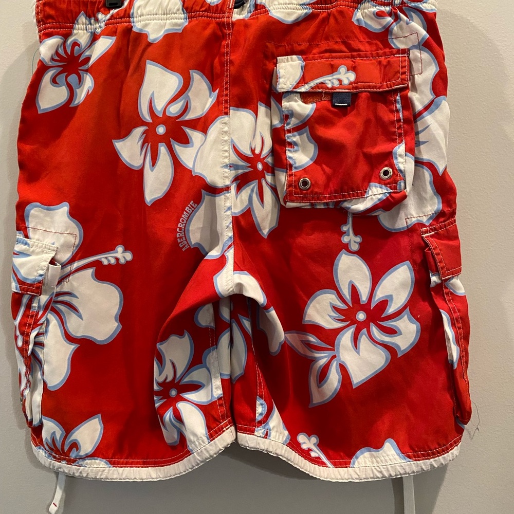 Abercrombie Vintage 90’s Red Hawaiian Print Board Shorts Swim Trunks Size M - Picture 2 of 3